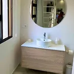 Patios De Valladares