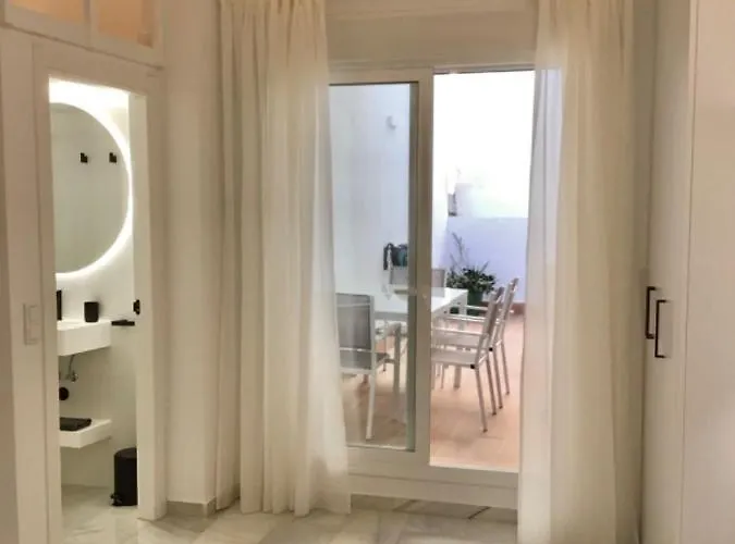 Patios De Valladares