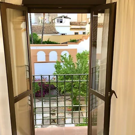 Patios De Valladares Апартаменты *
